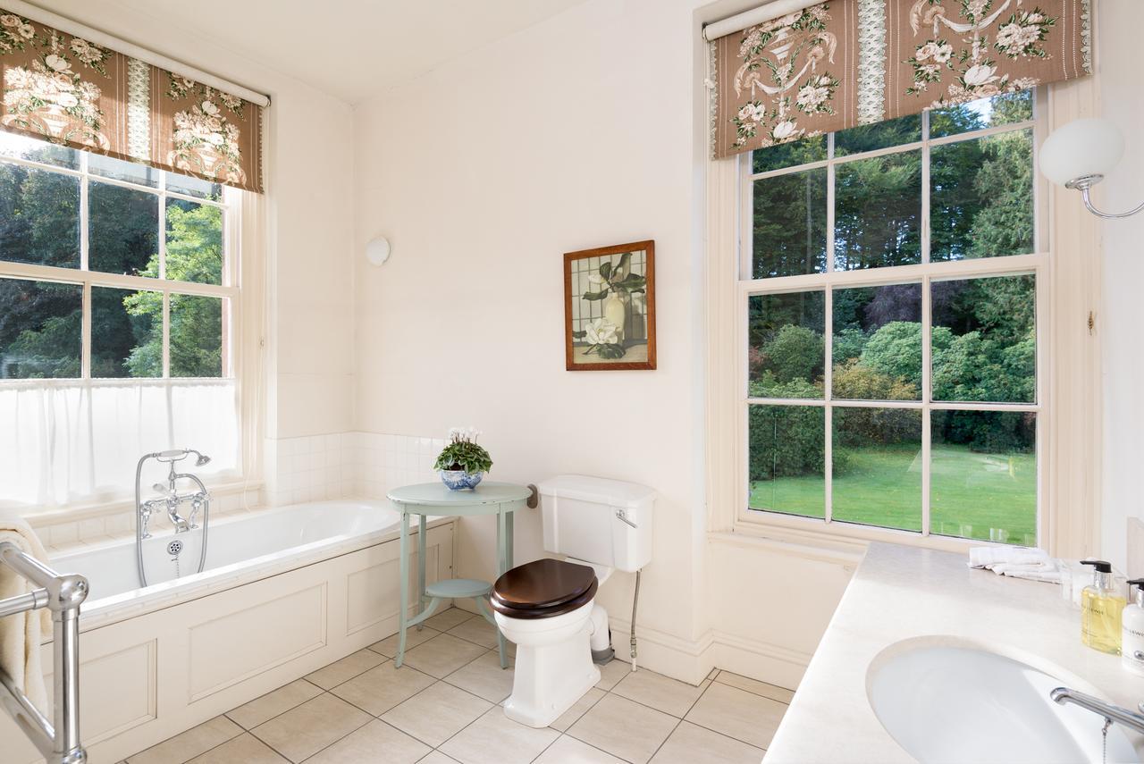 Warwick Hall Bed & Breakfast 3*