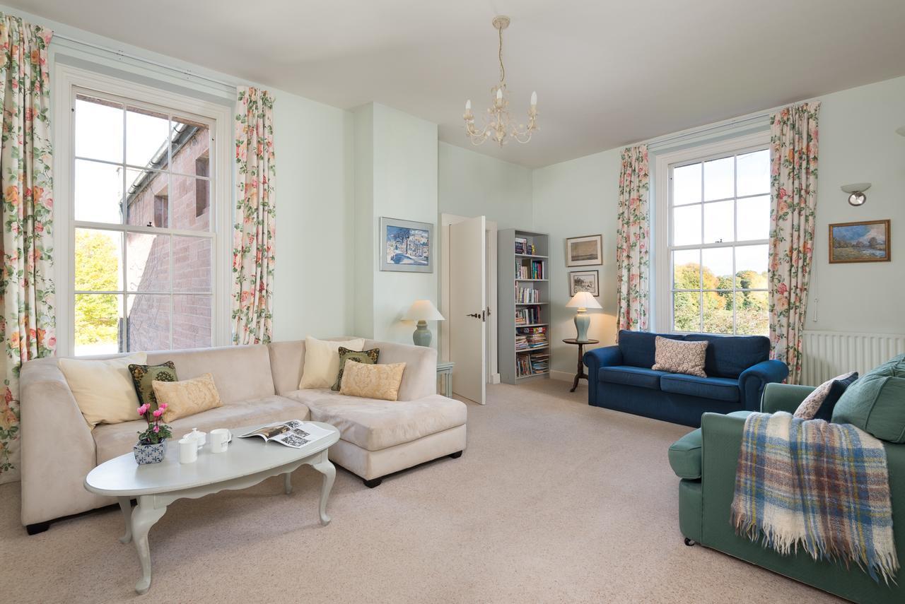 Bed & Breakfast Warwick Hall