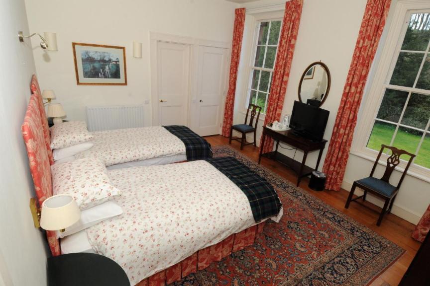 Warwick Hall 3* Carlisle (Cumbria)